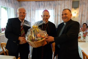 Pfarrgemeinderat dankt Bischof Küng