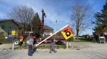 Abbau Tankstellenschild
